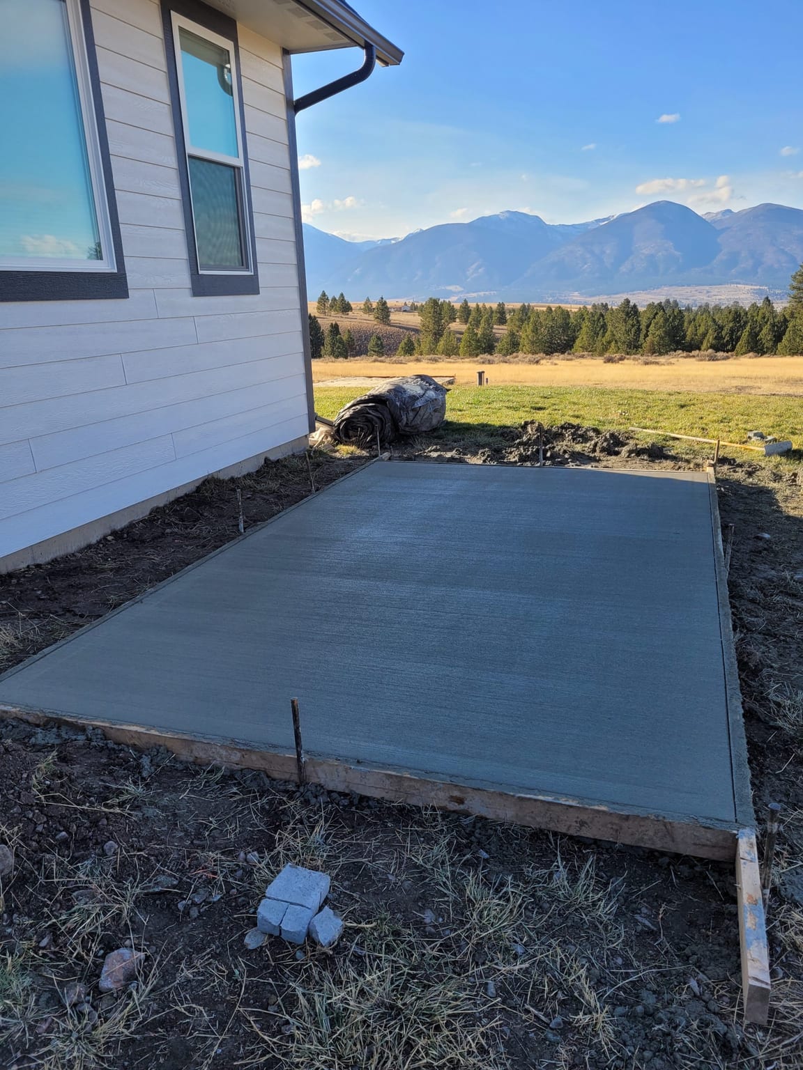 Concrete wall and footing work at a residential build